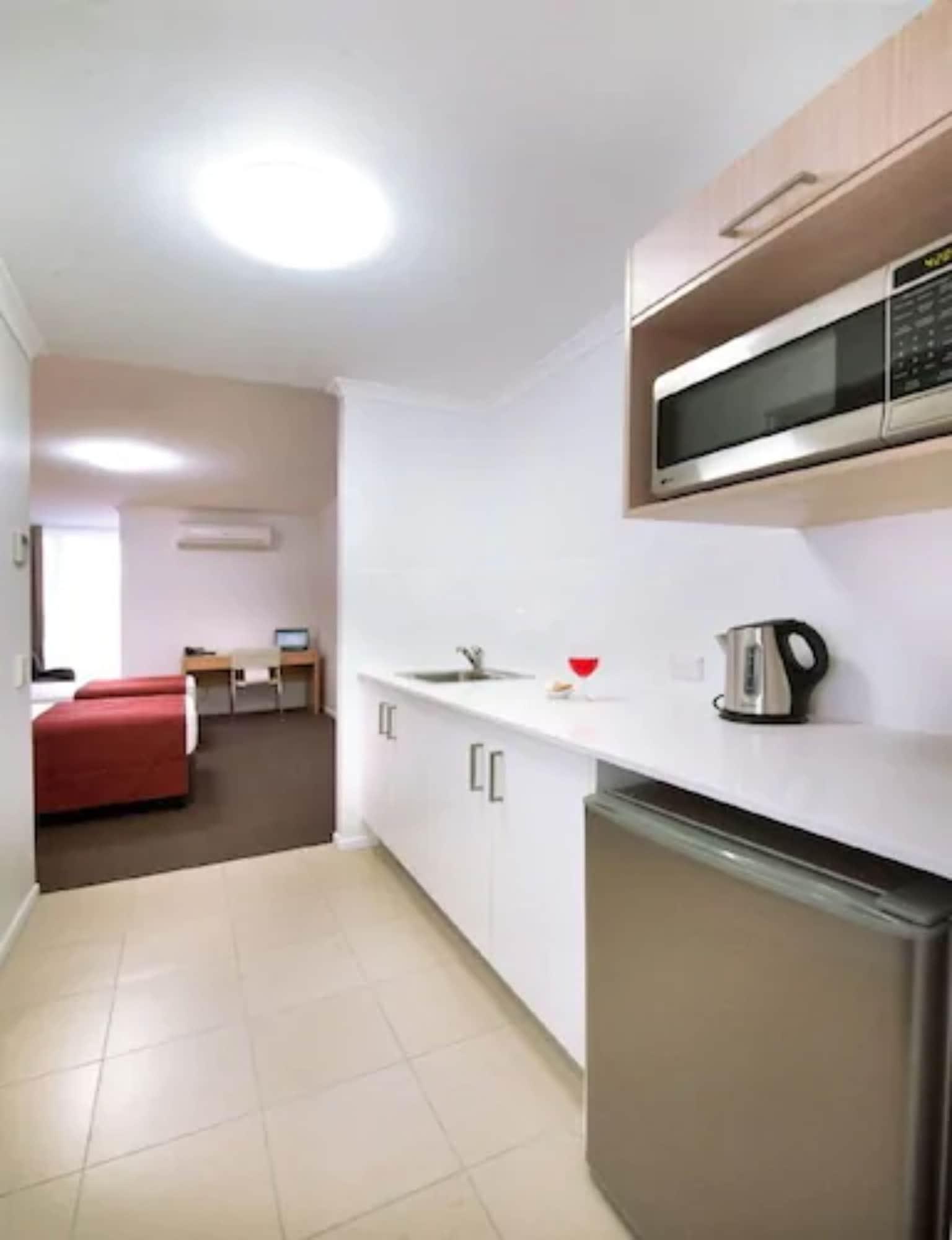 Edge Apartment Hotel Rockhampton Bagian luar foto