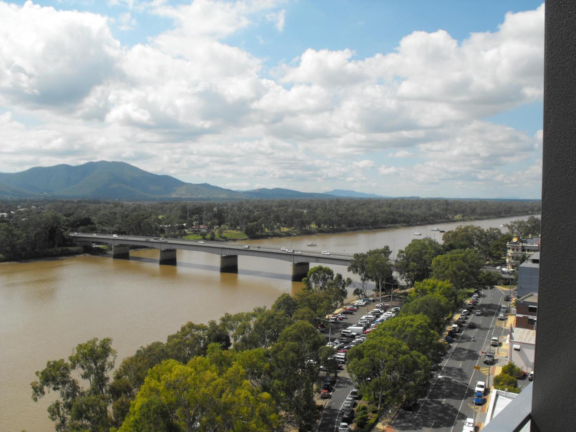 Edge Apartment Hotel Rockhampton Bagian luar foto